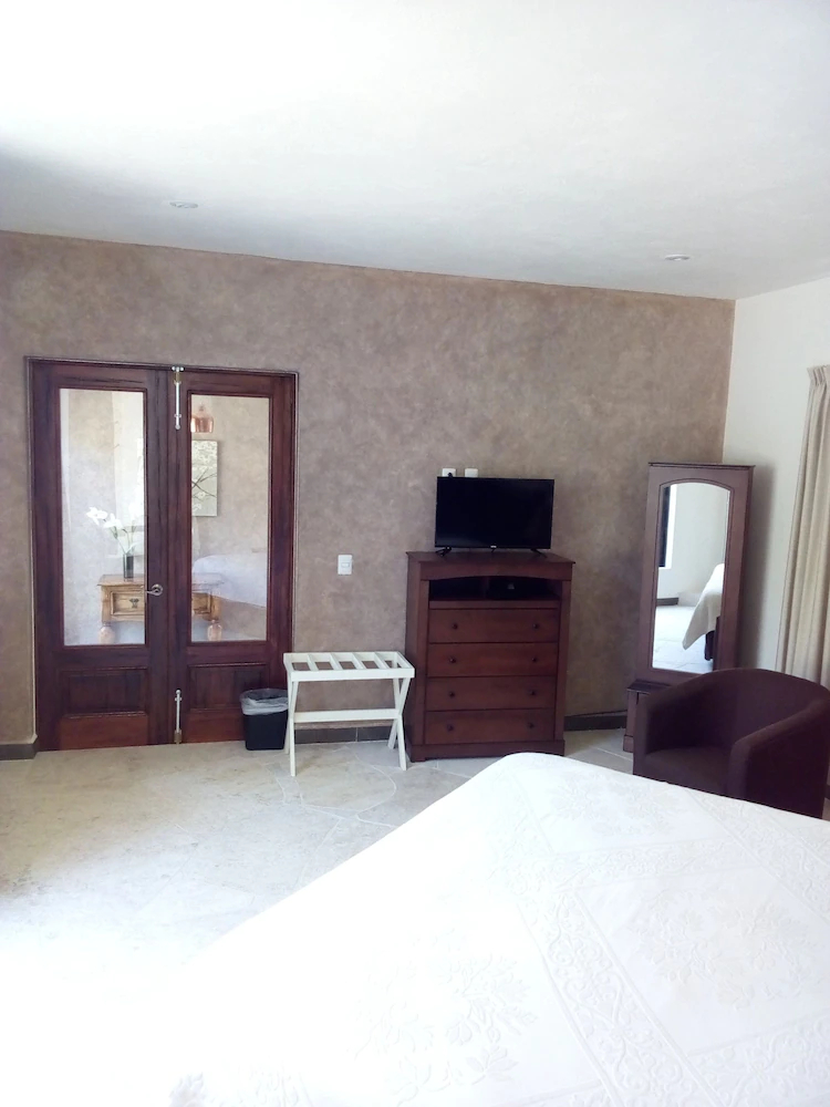 Hotel Centenario Los Arroyitos