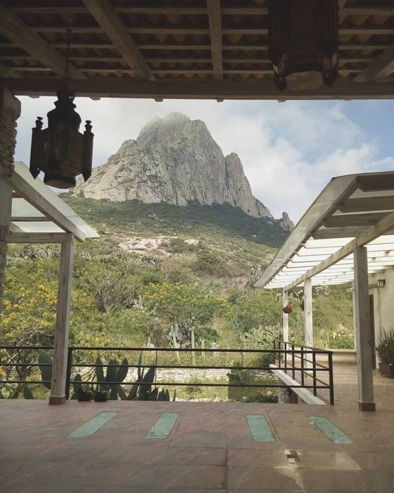 Hotel Centenario Los Arroyitos