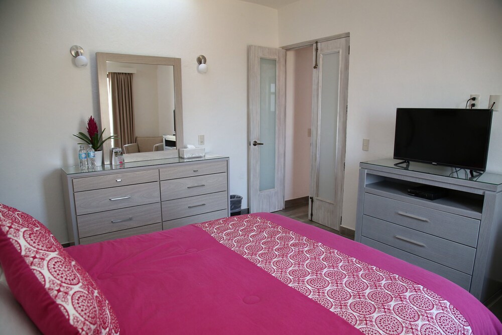 Hotel Centenario Los Arroyitos