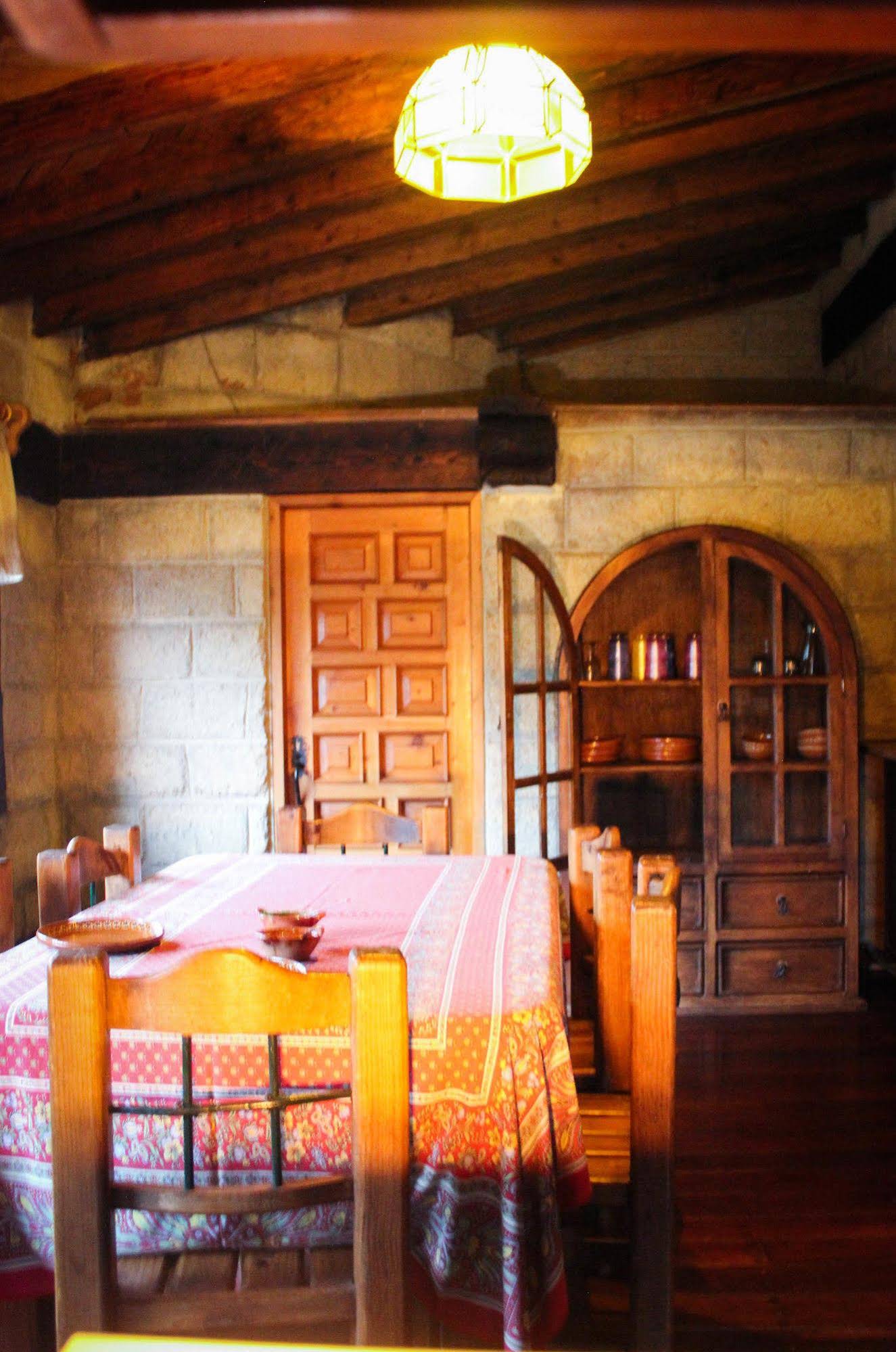 Los Vagones Cabanas Restaurante Bar