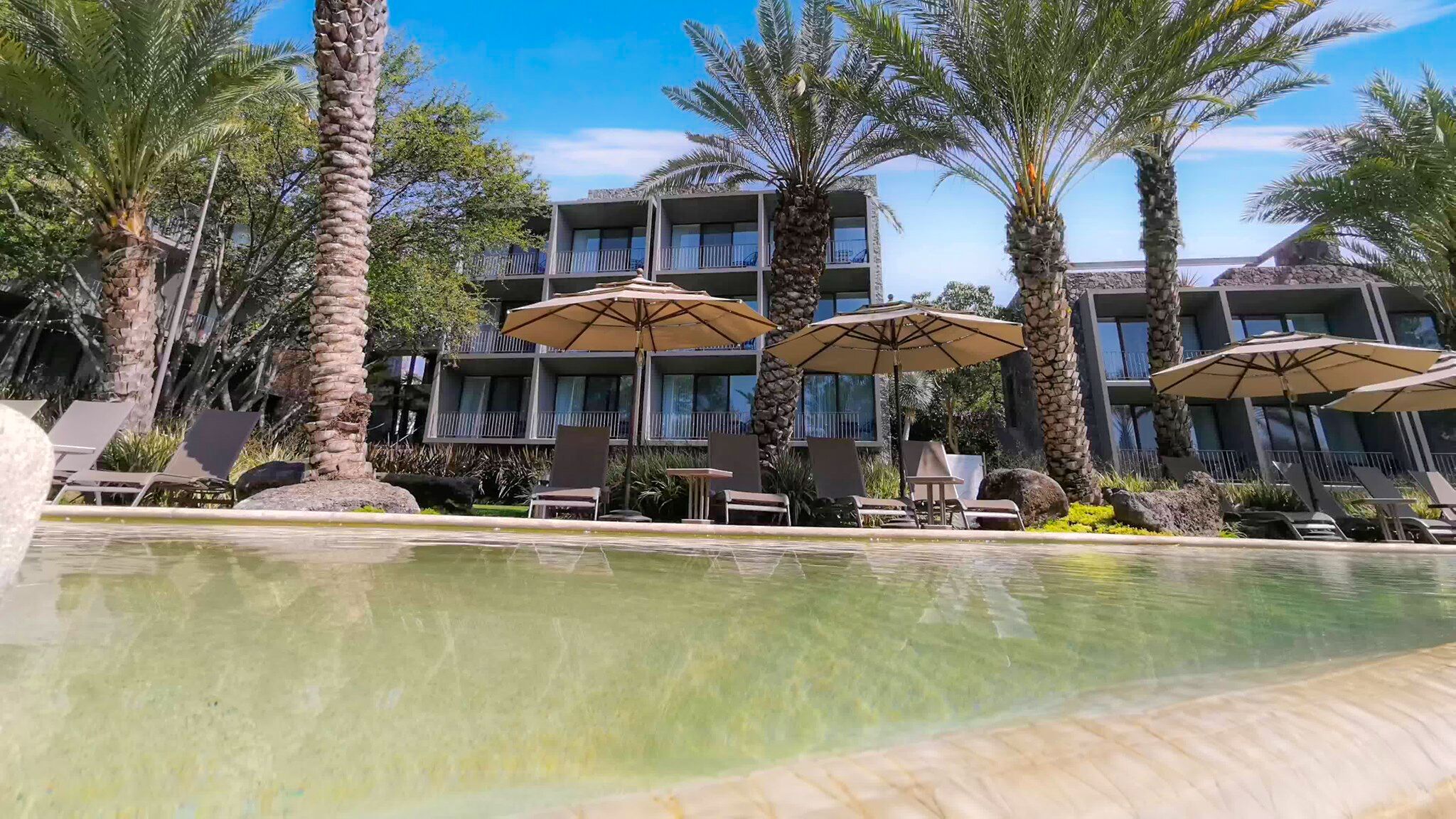Hotel Huayacán