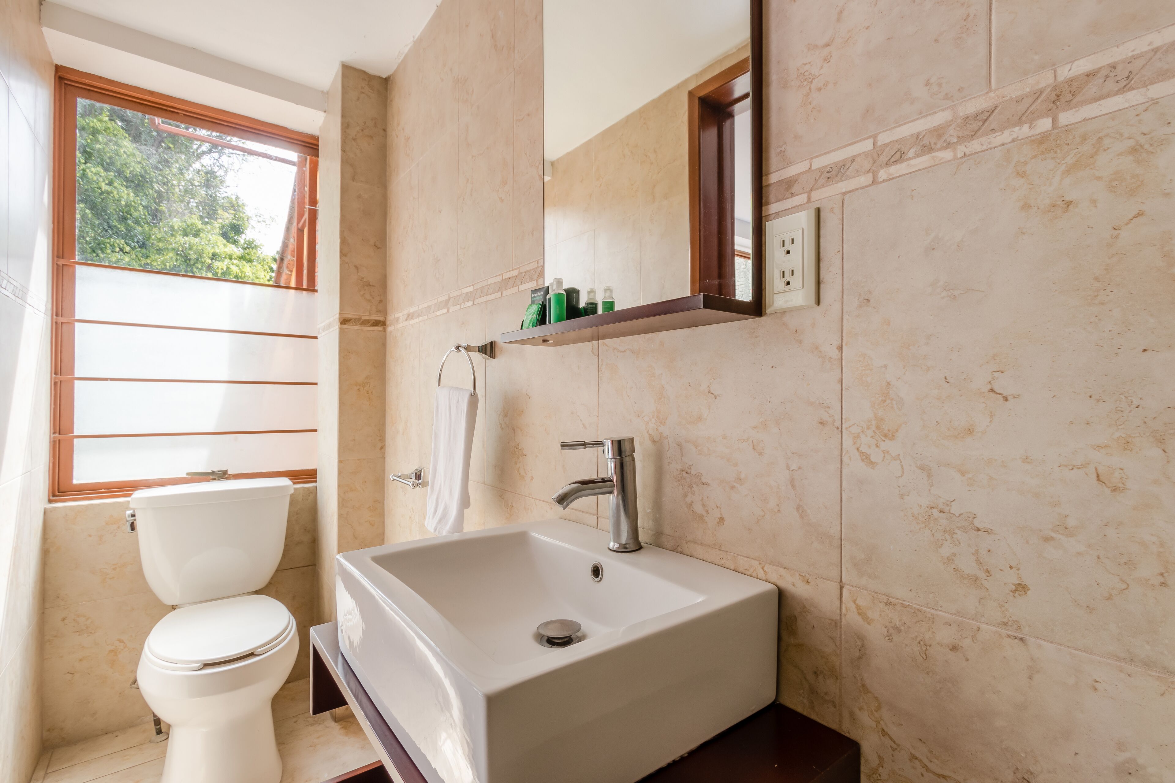Ayenda Suites Cuija