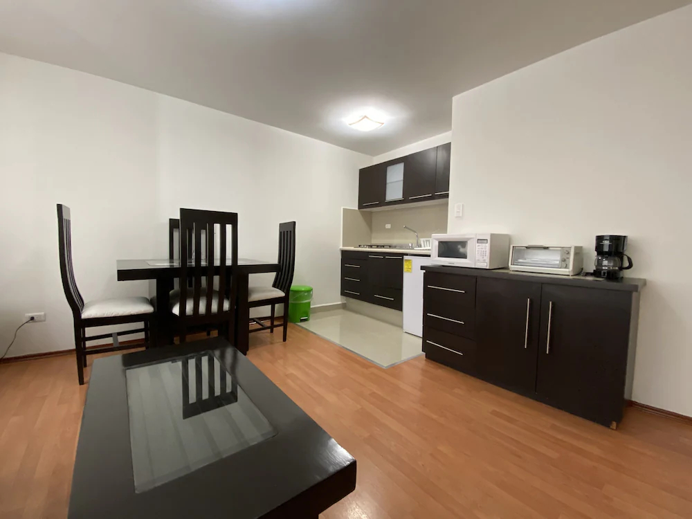 Grupo Kings Suites Platon 436