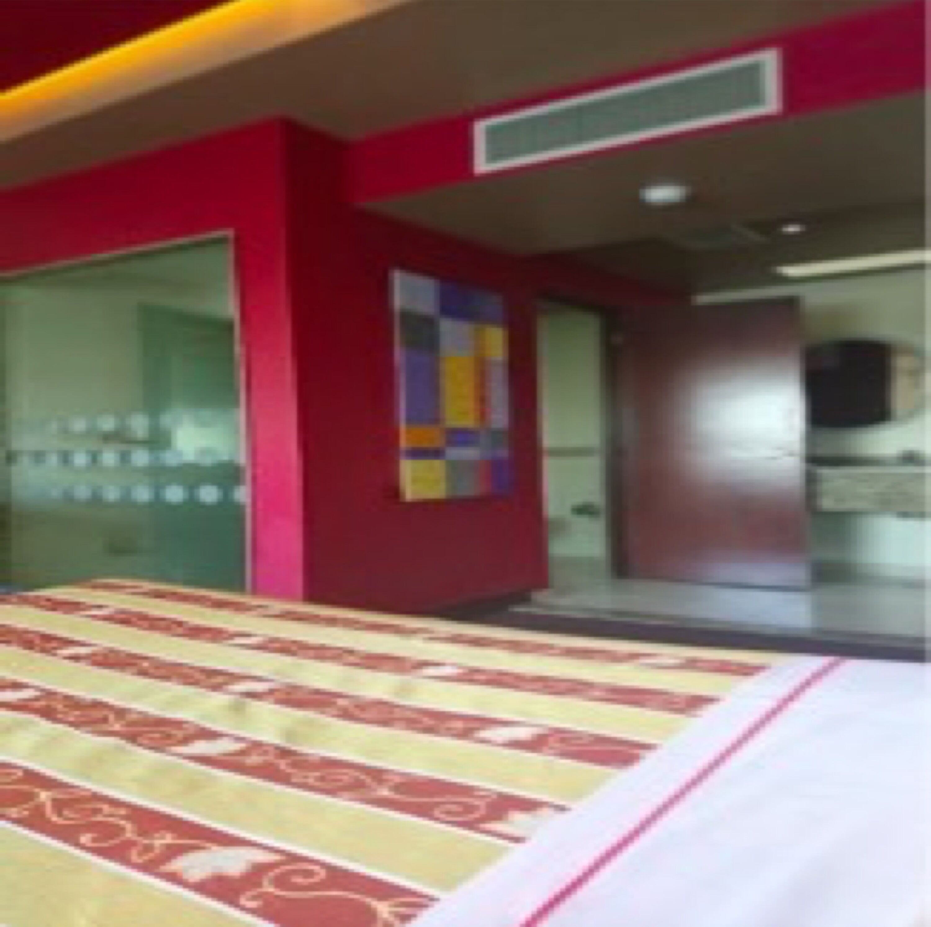 Hm Hotel Y Suites Plaza