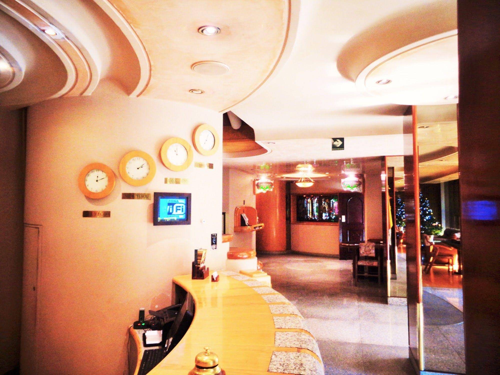 Hotel Beverly