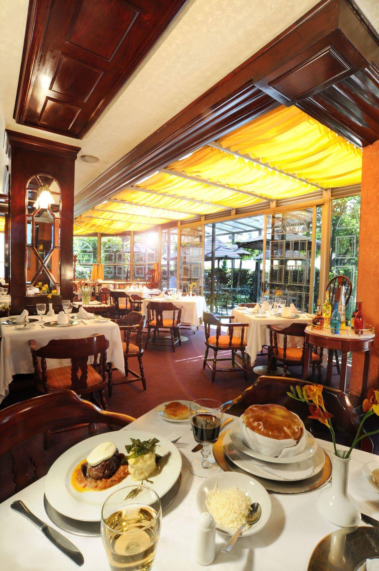 Hotel Beverly