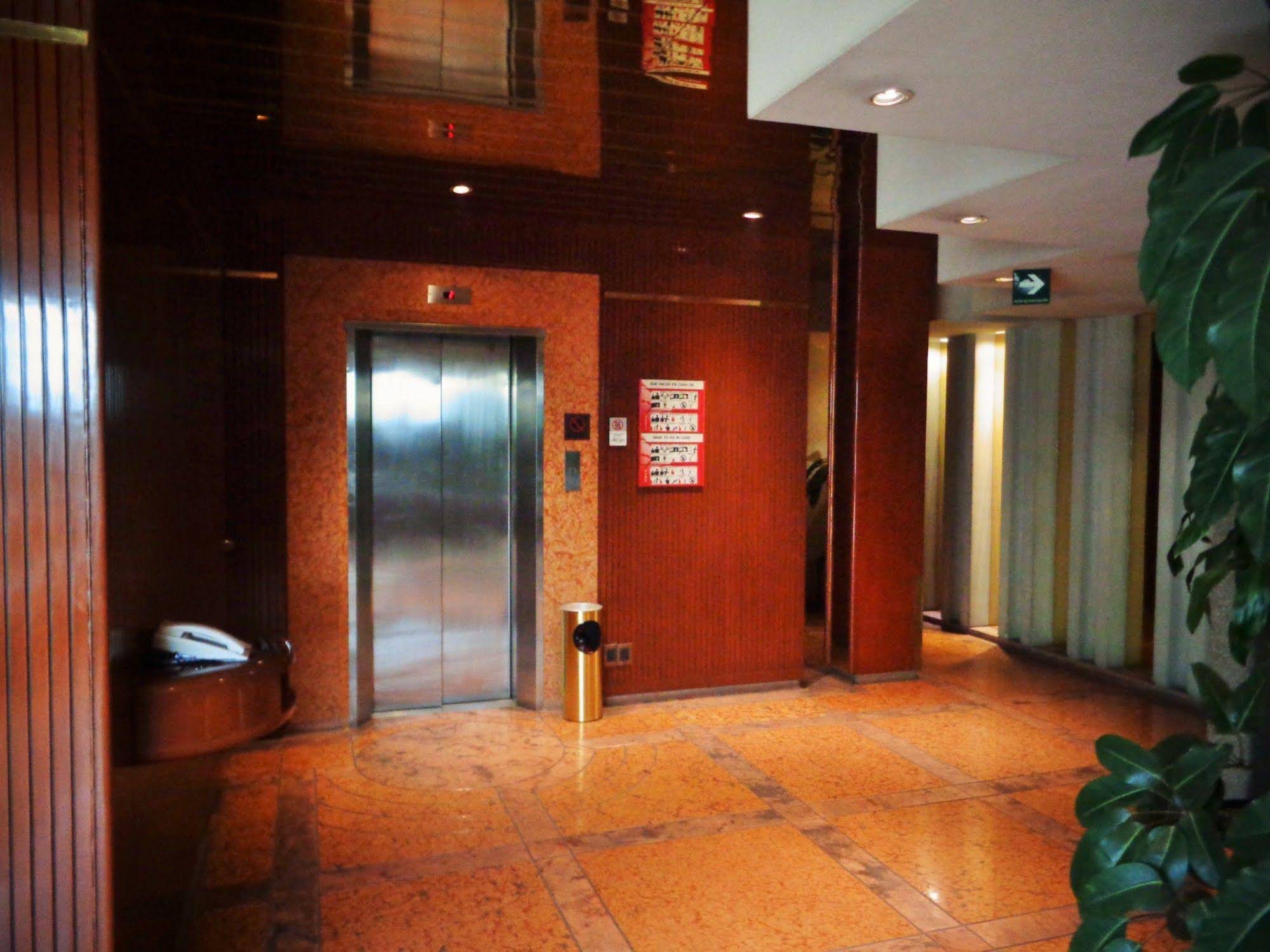 Hotel Beverly