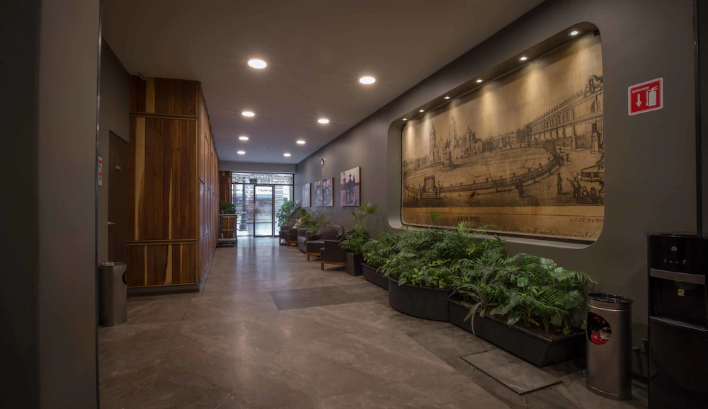 Hotel Canada