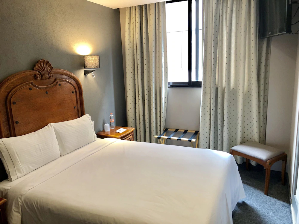 Hotel Canada