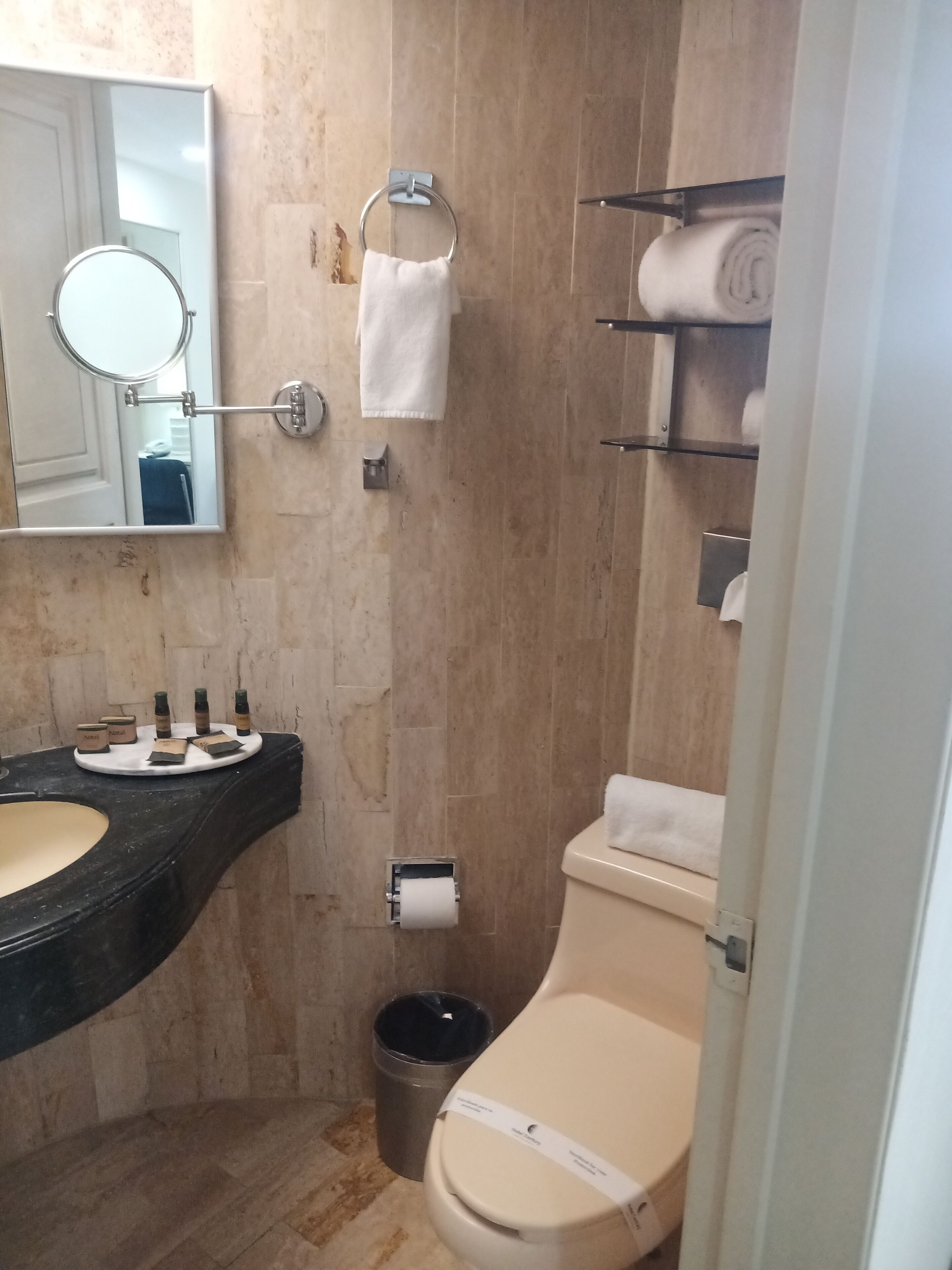 Hotel Century Zona Rosa