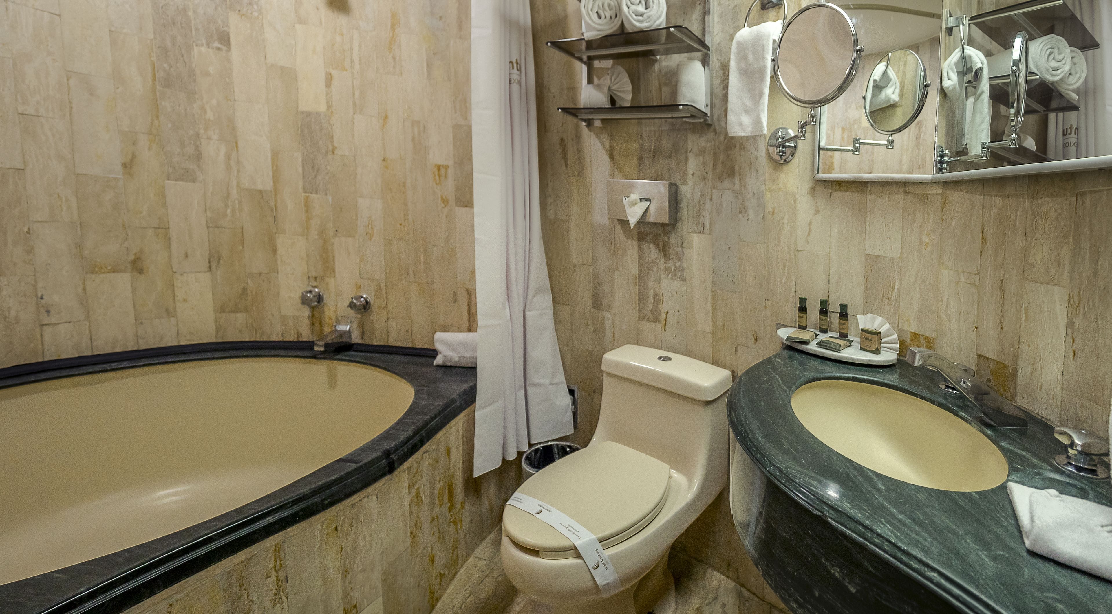 Hotel Century Zona Rosa