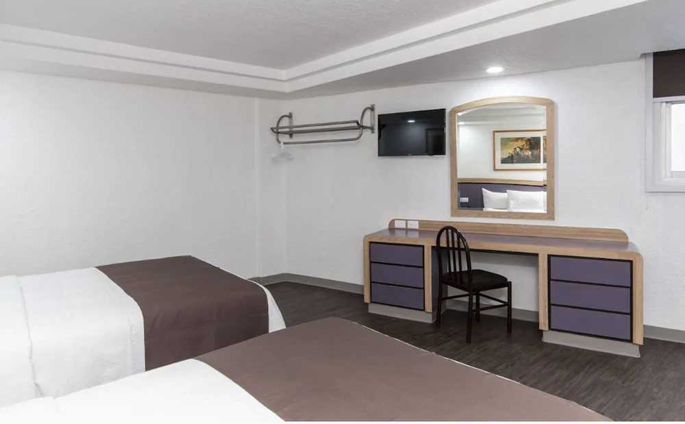 Hotel Menara