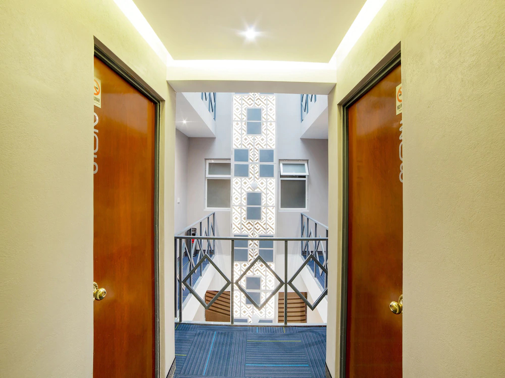 Hotel Monarca