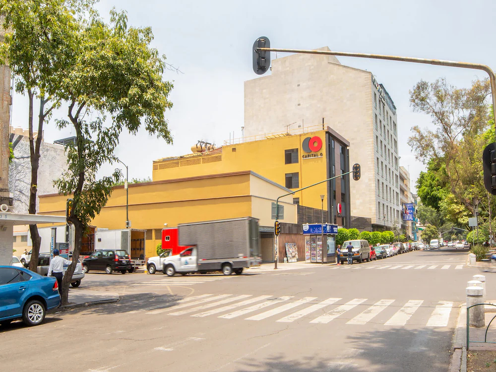 Hotel Monarca