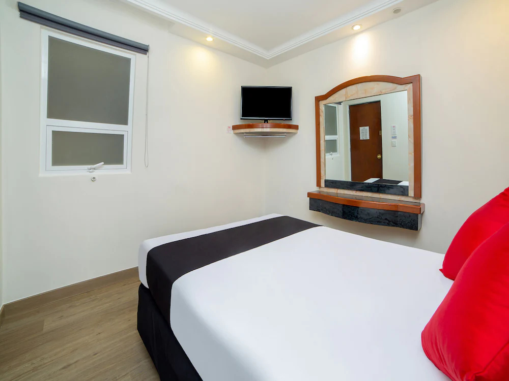 Hotel Monarca