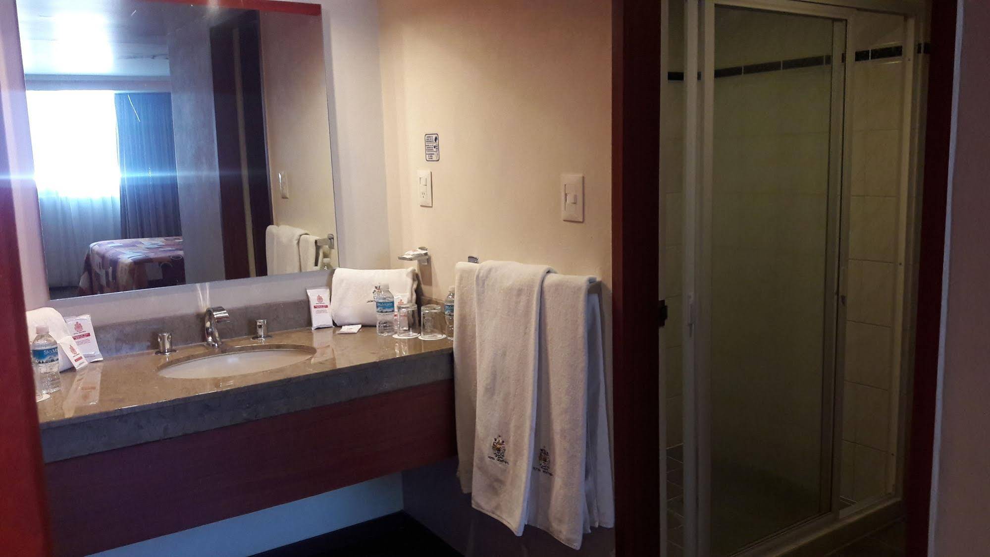 Hotel Montreal