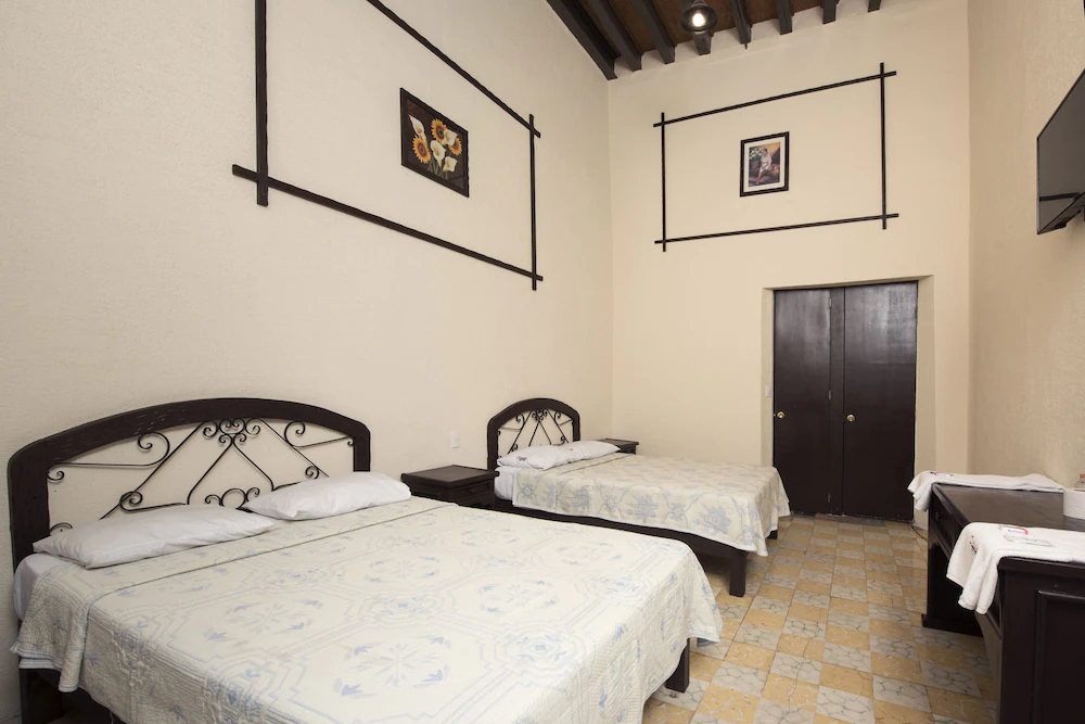 Hotel Niza
