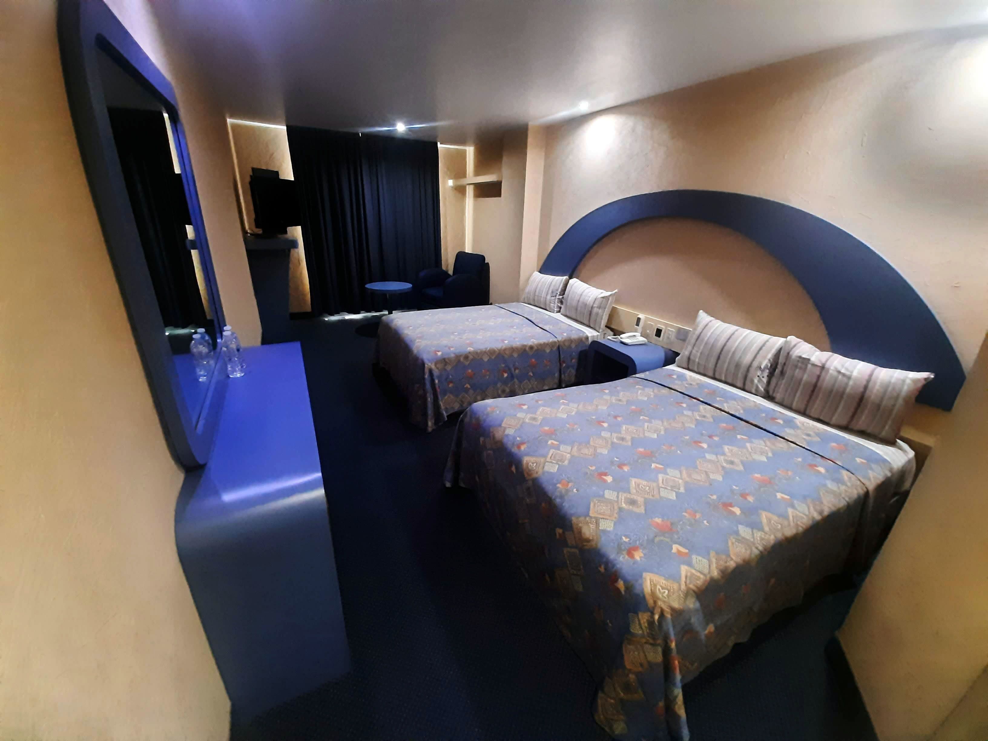 Hotel Pal