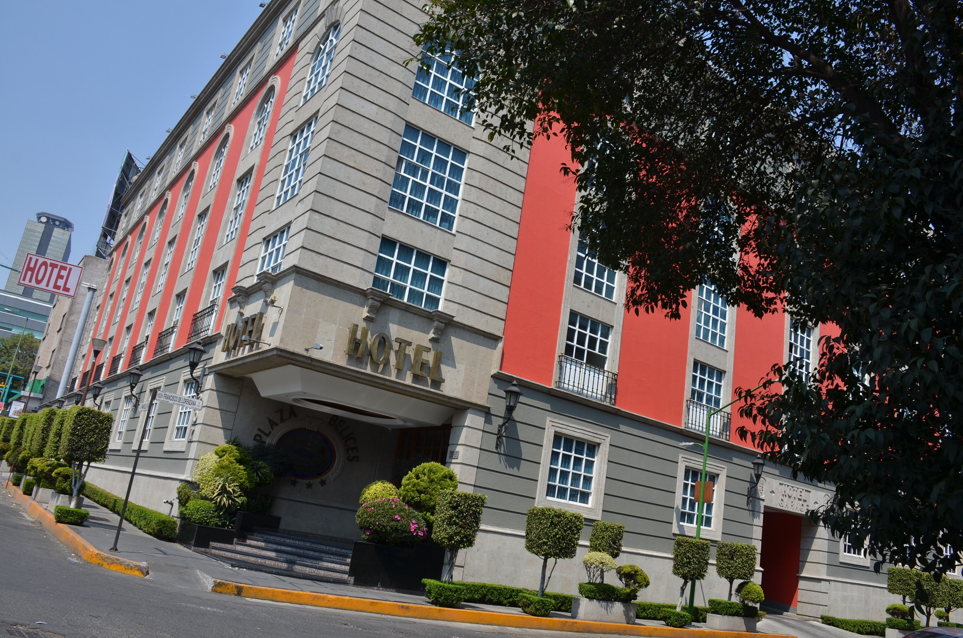 Hotel Plaza Belices