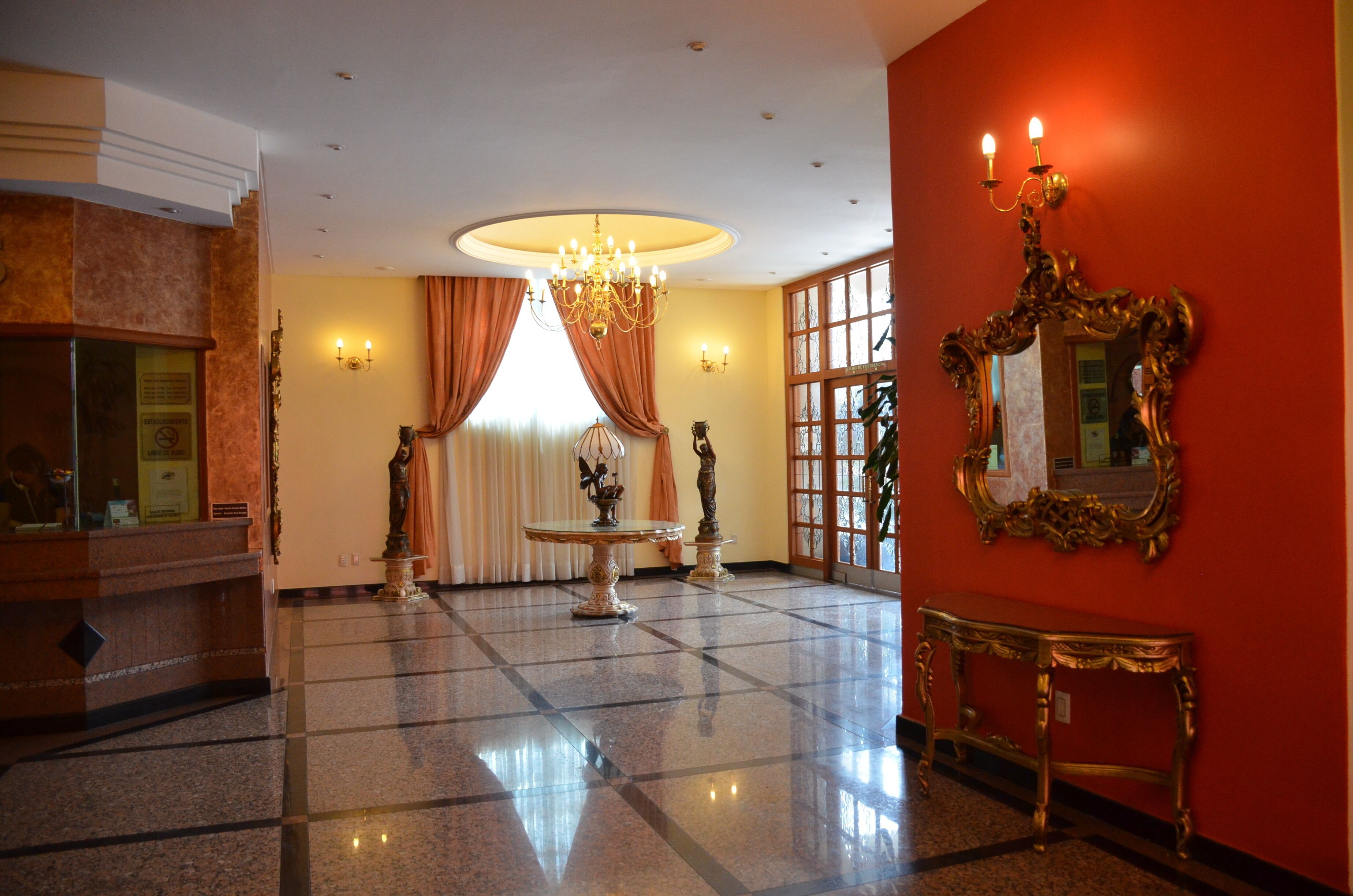 Hotel Plaza Belices
