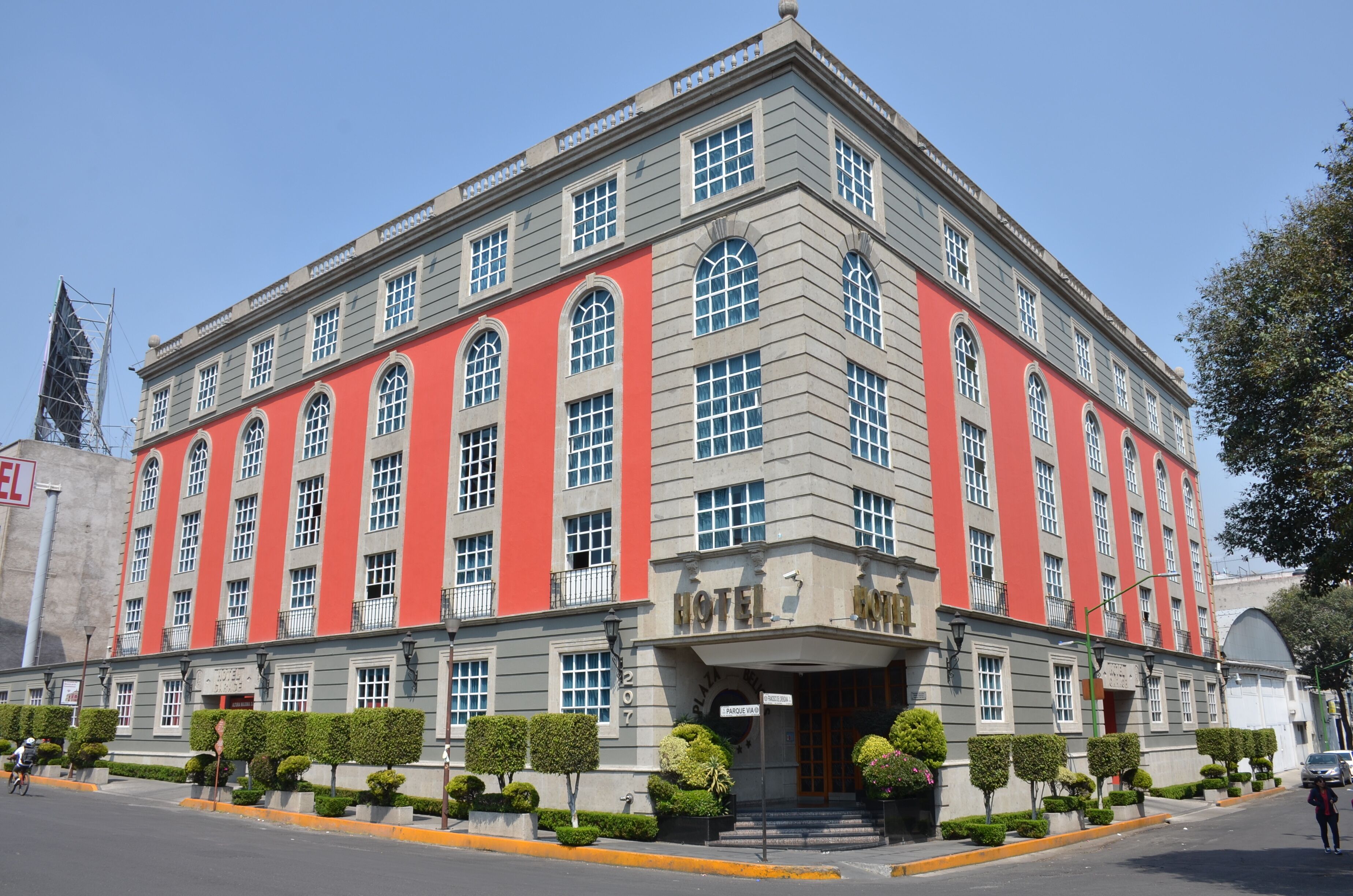 Hotel Plaza Belices