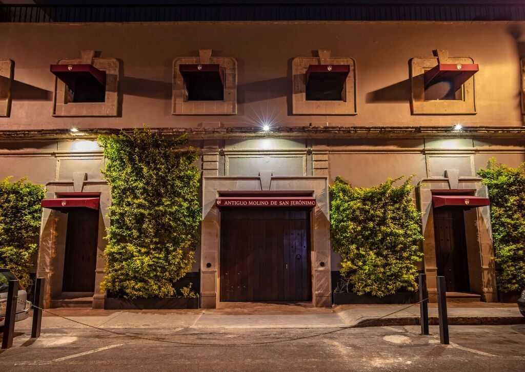 JavierInn Suites