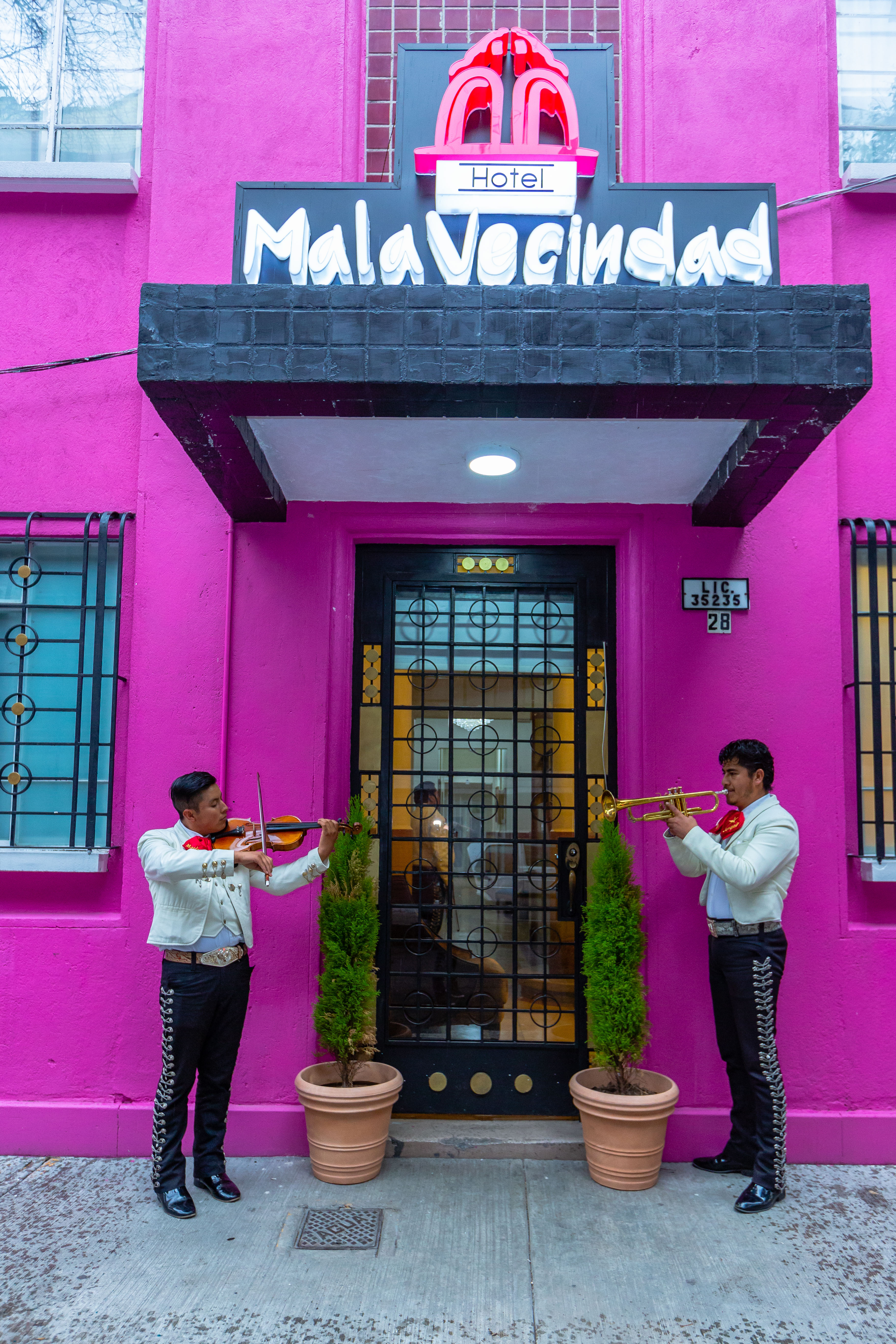 Mala Vecindad