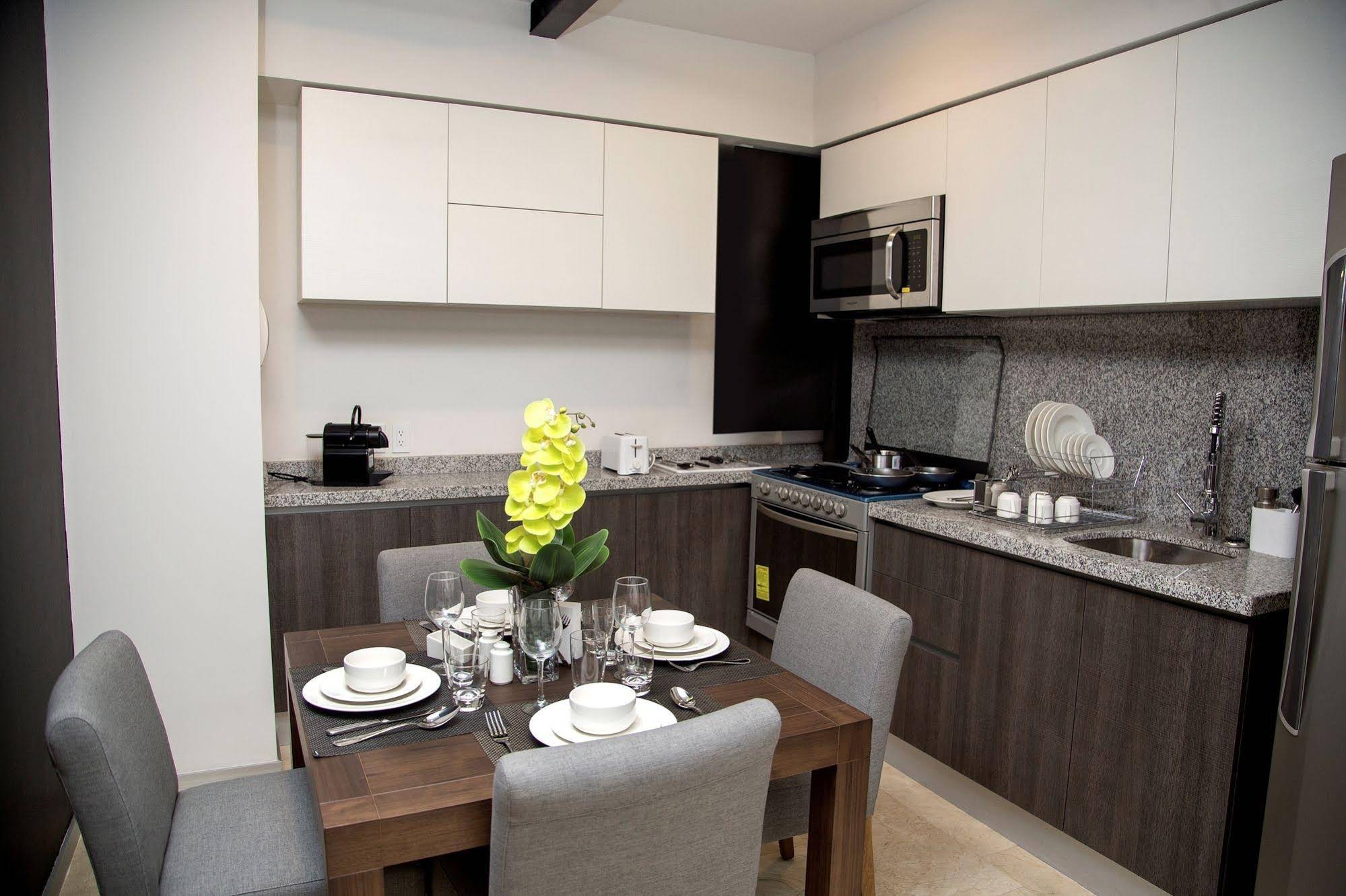 Mx Grand Suites