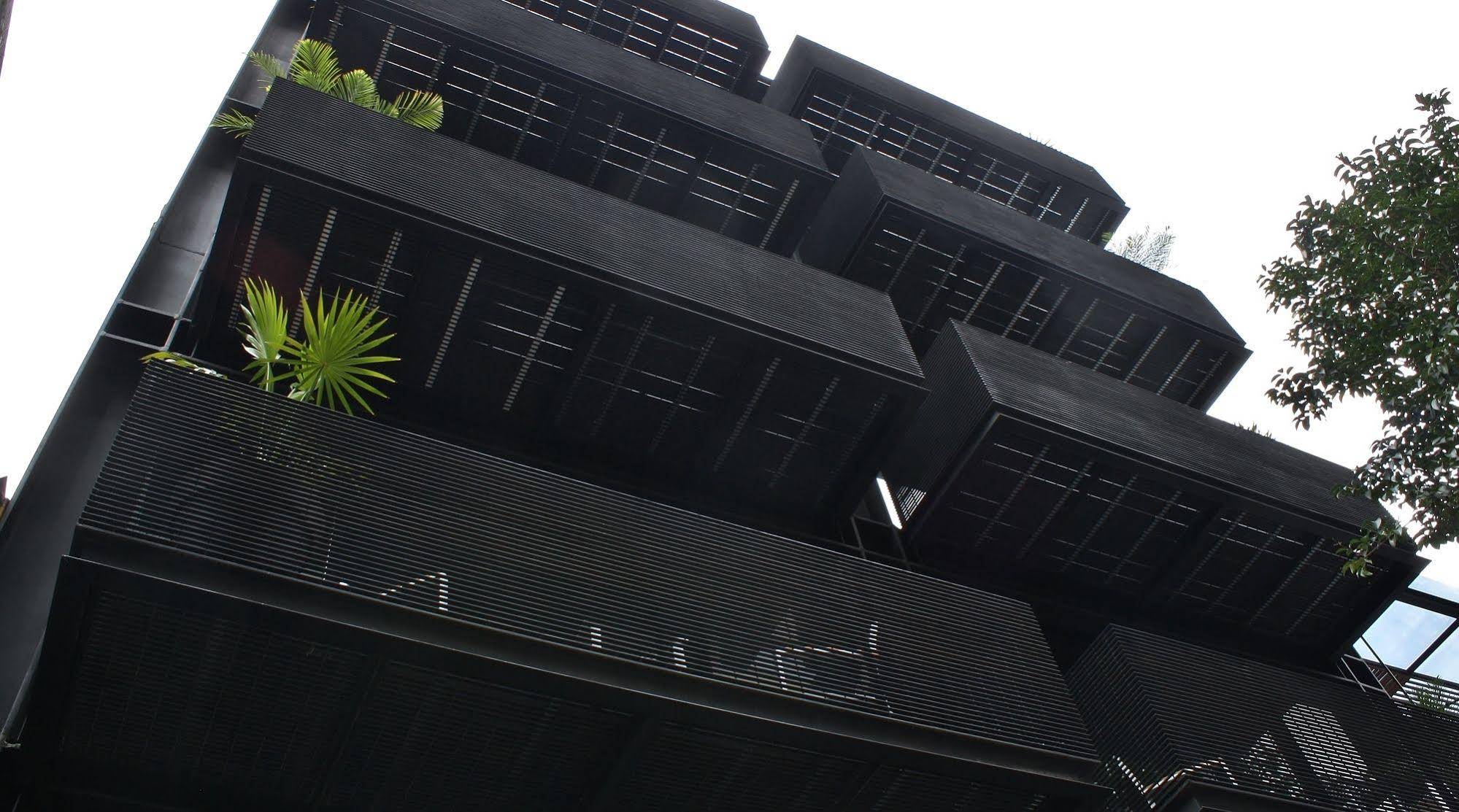 Mx Grand Suites