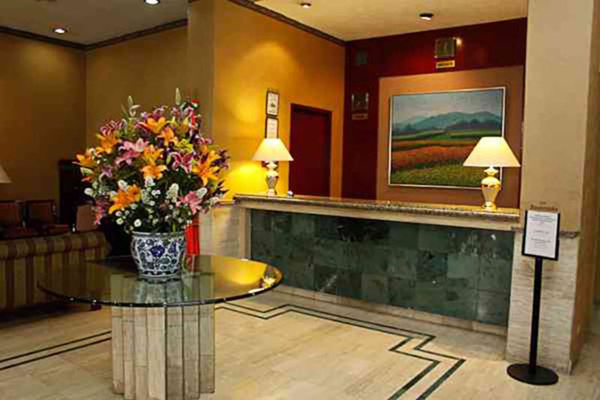 Pedregal Palace
