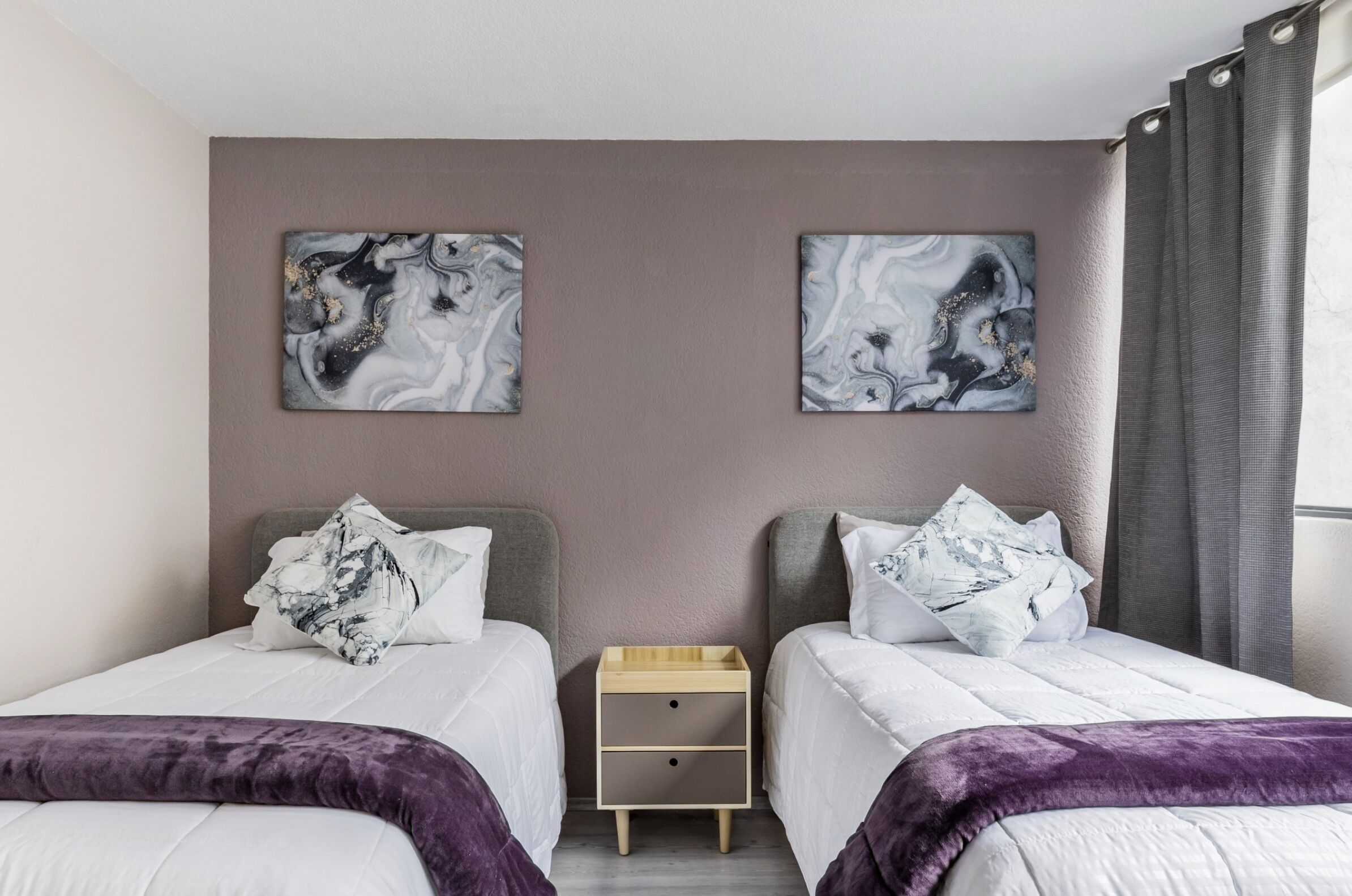 Pomona Apartments by Daju