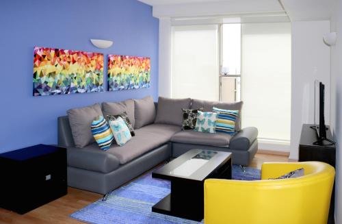 Puerta Alameda Suites