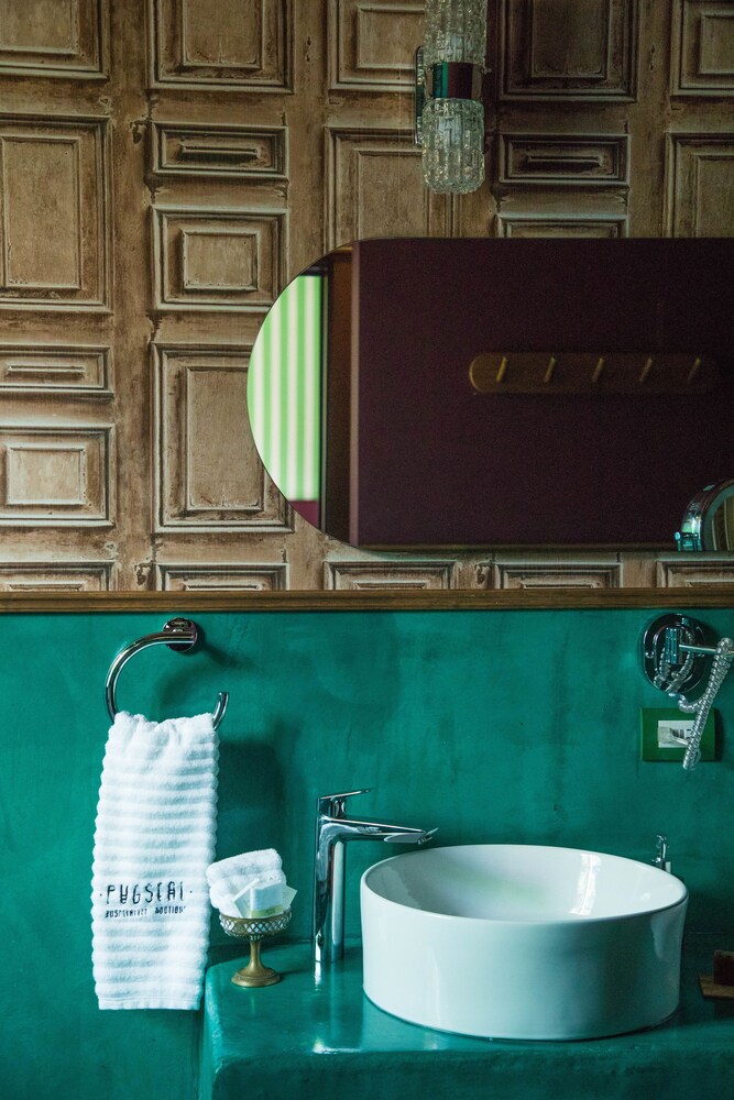 Pug Seal Anatole France