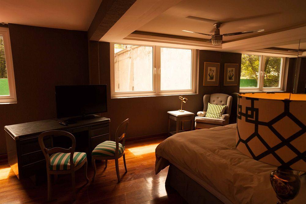 Pug Seal Boutique B&B