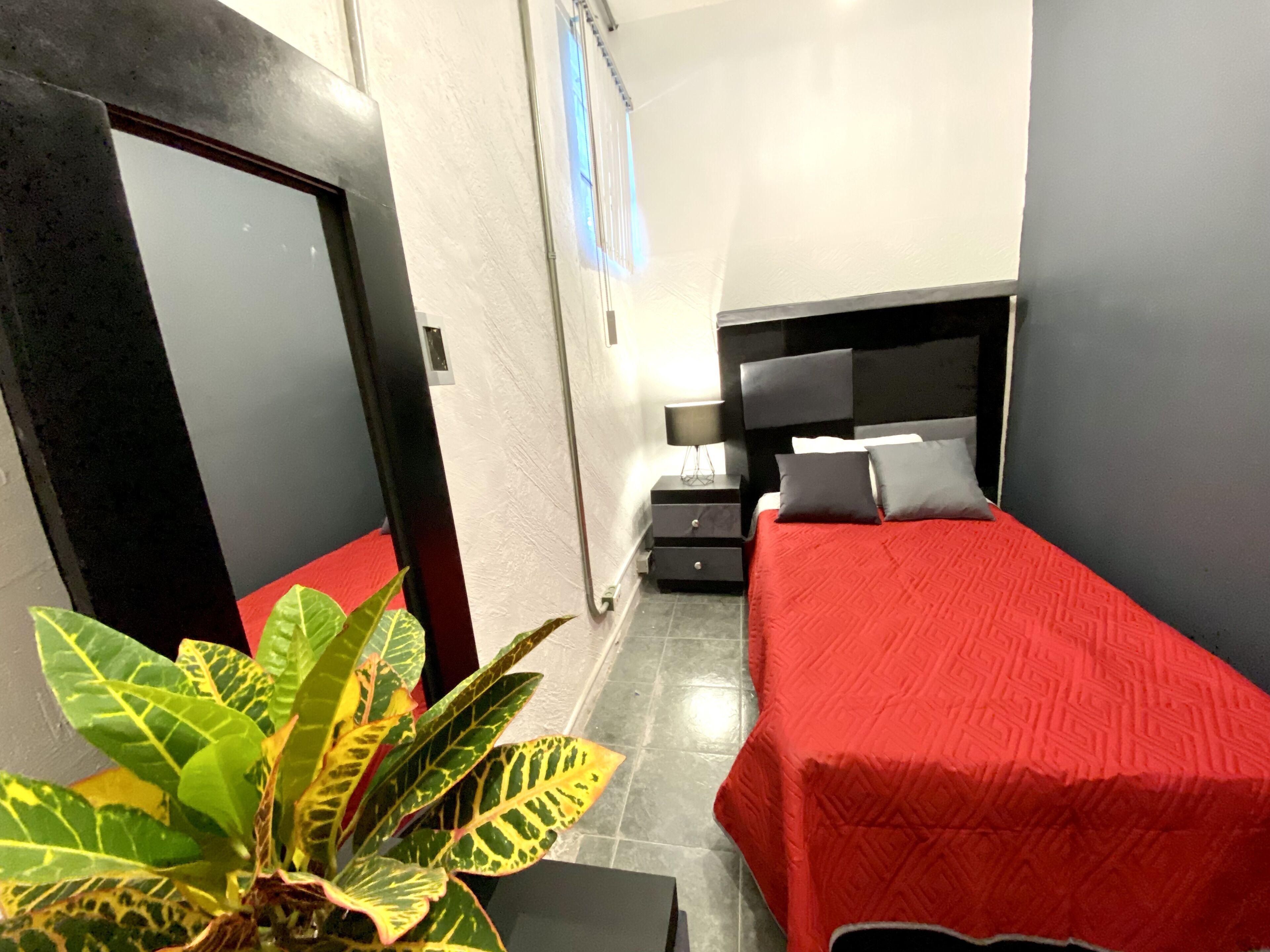 Roomies Hostel Reforma-El Ángel