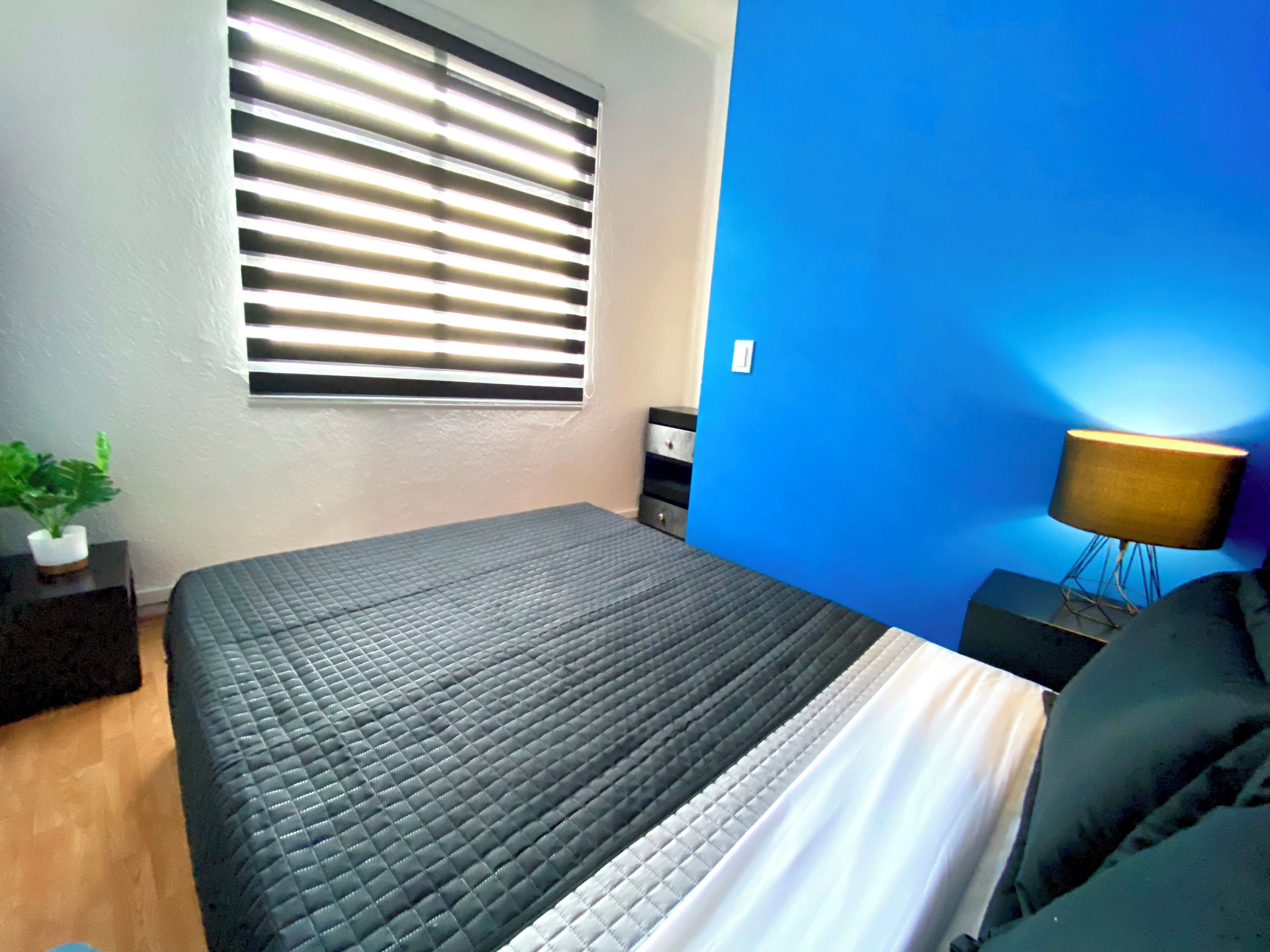 Roomies Hotel World Trade Center
