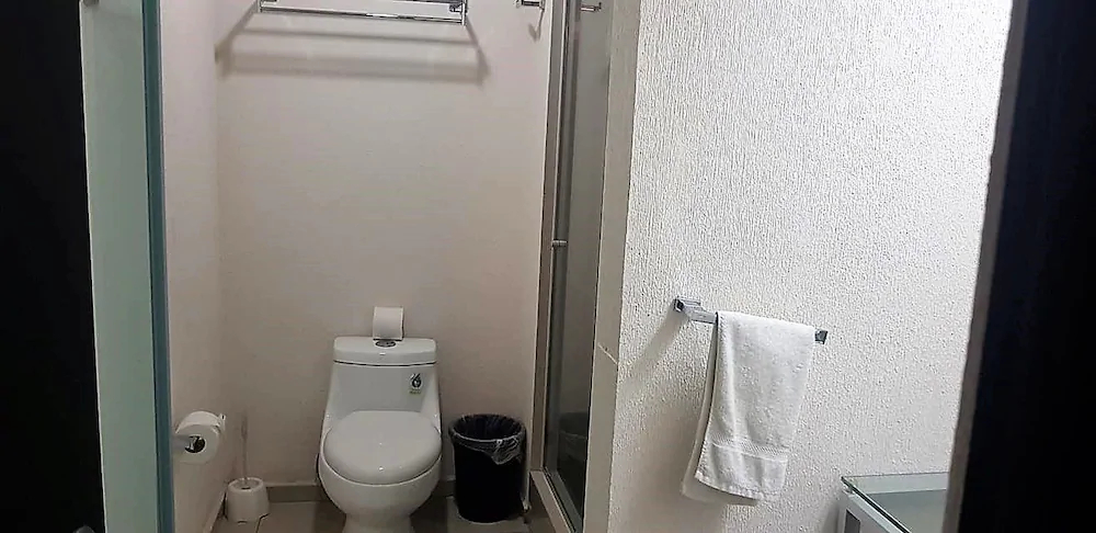 Shakespeare Apartment