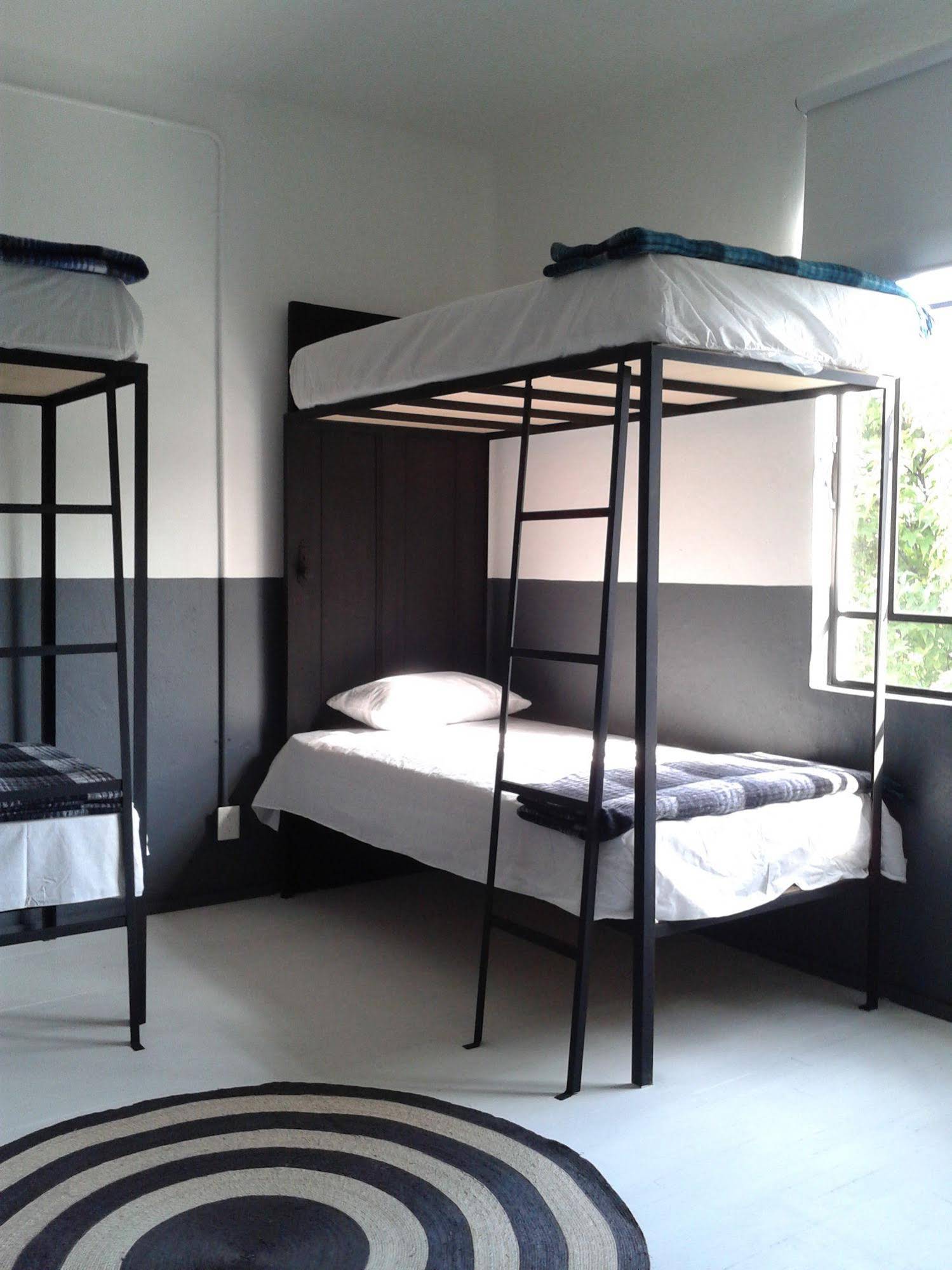 Stayinn Barefoot Condesa
