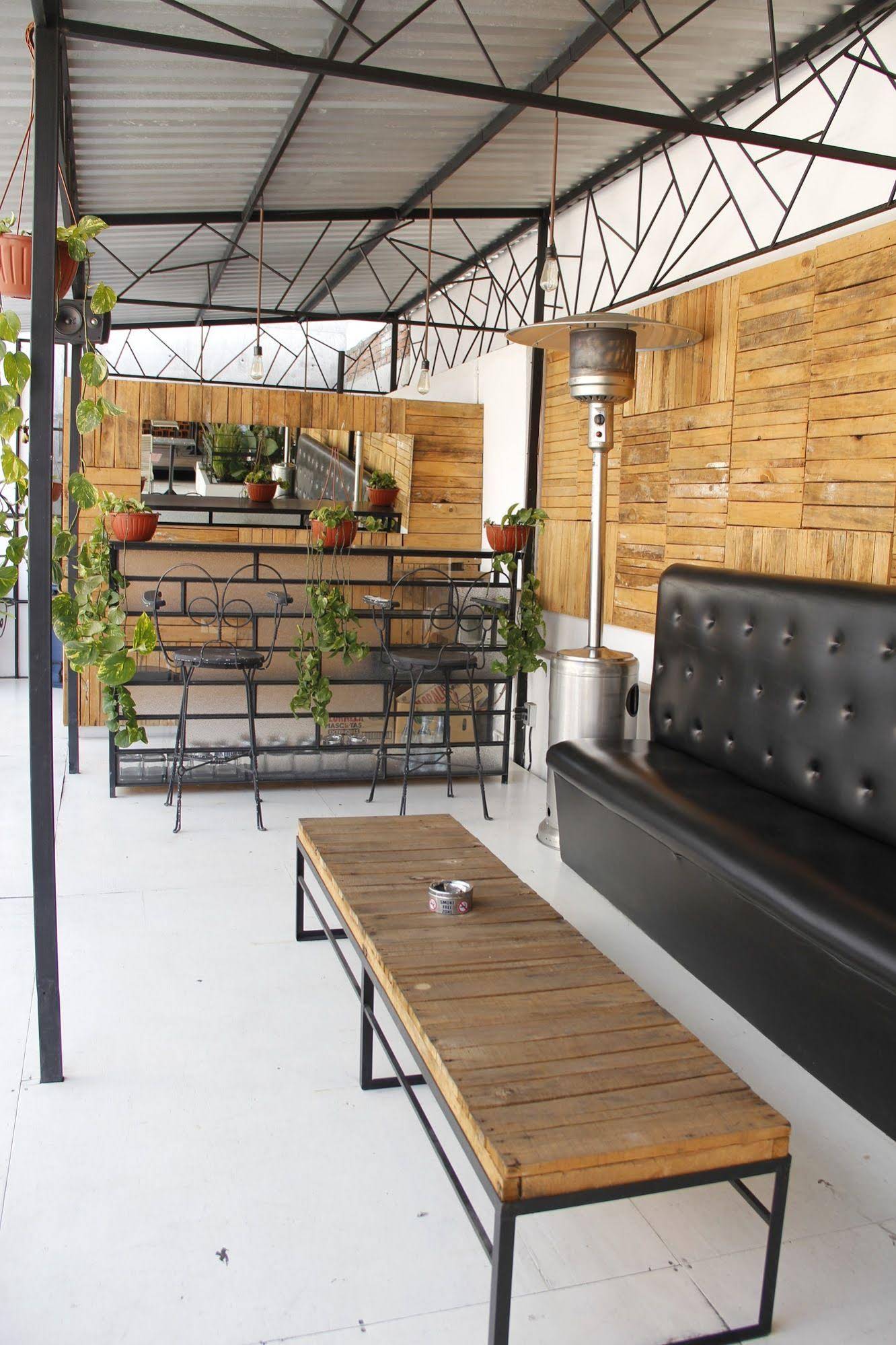 Stayinn Barefoot Condesa