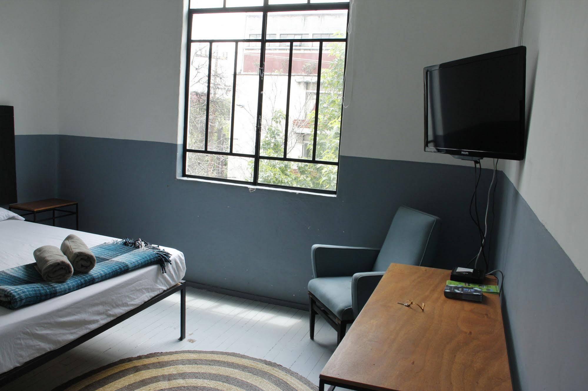 Stayinn Barefoot Condesa