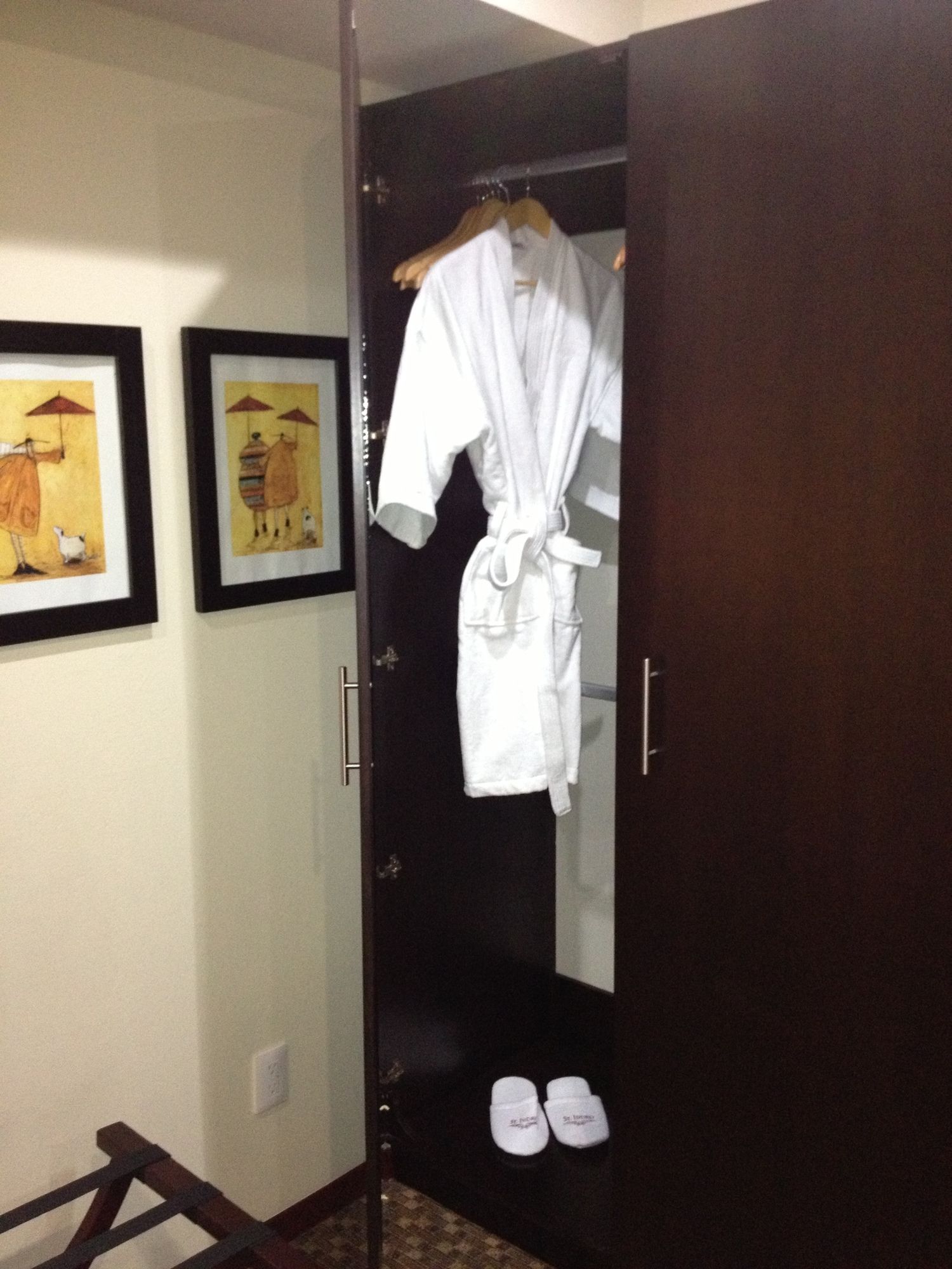 St Isidro Corporate Housing