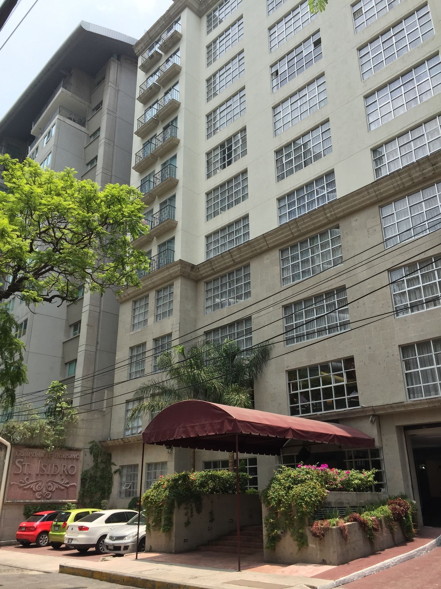 St Isidro Corporate Housing