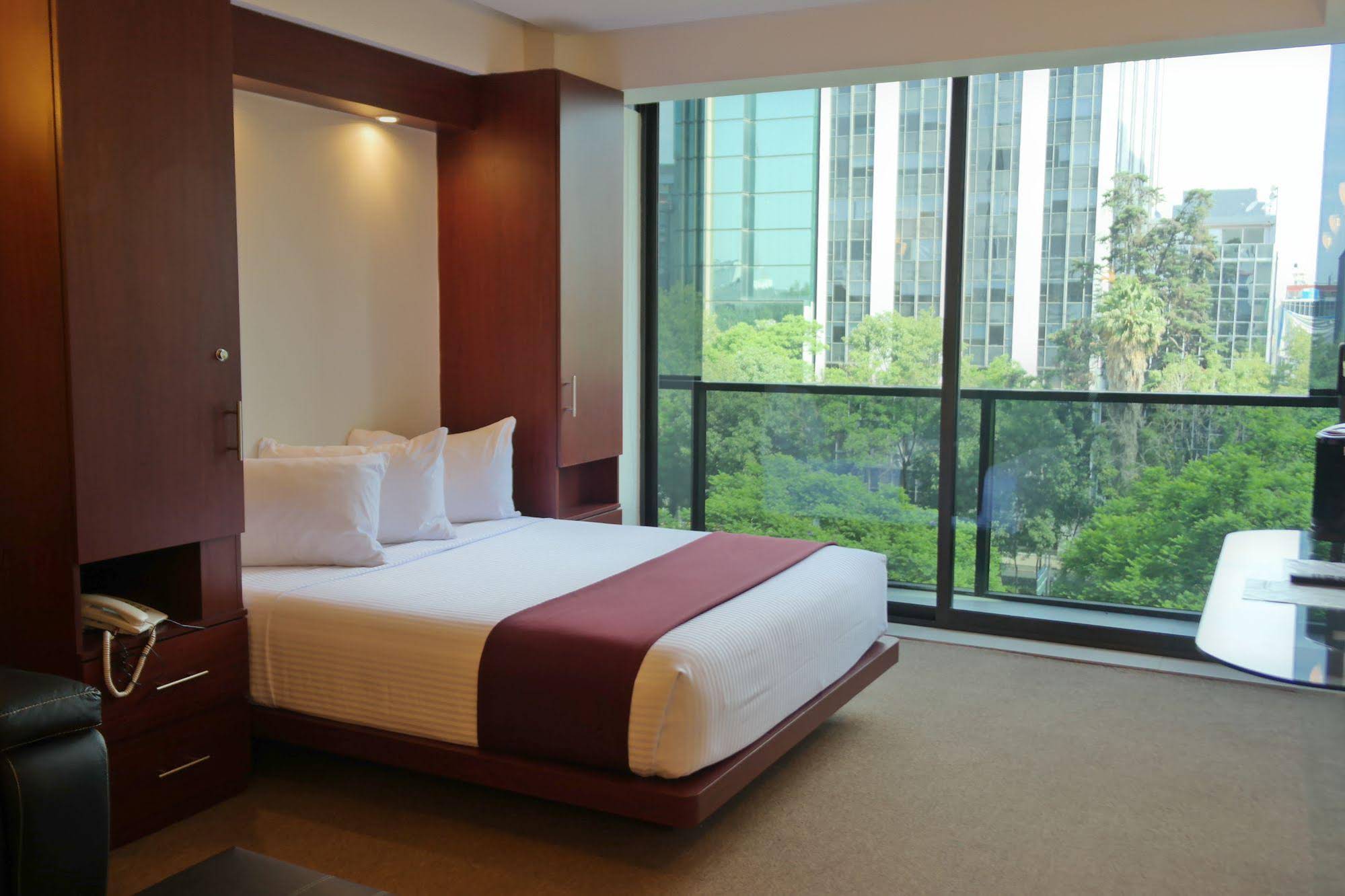 Suites Capri - Reforma Ángel 380