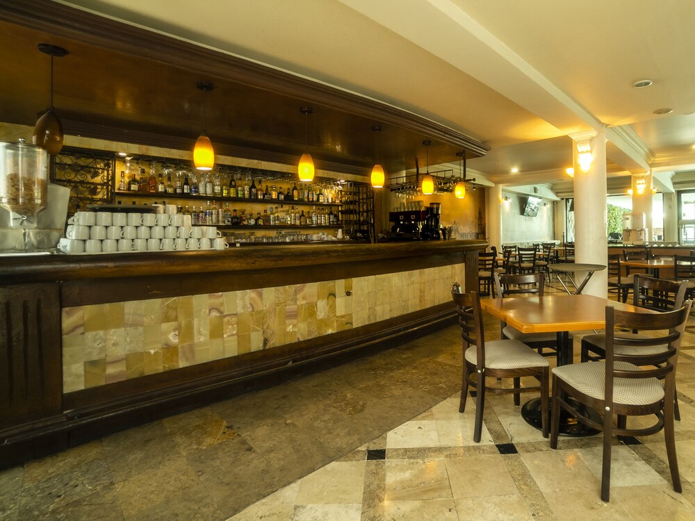 Las Iglesias by OYO Rooms
