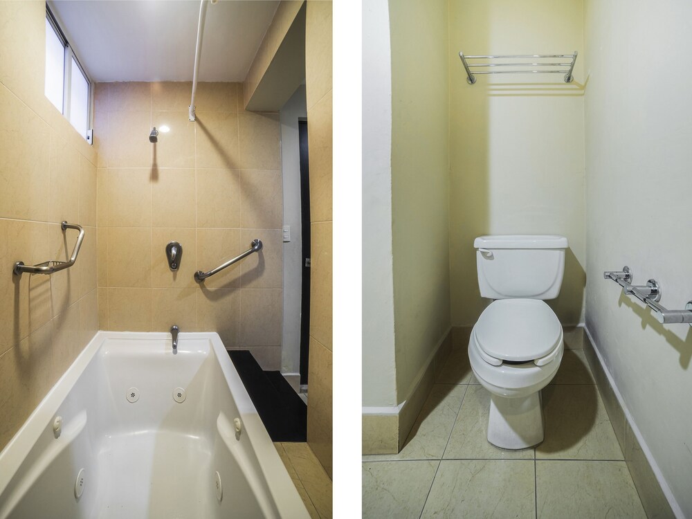 Las Iglesias by OYO Rooms