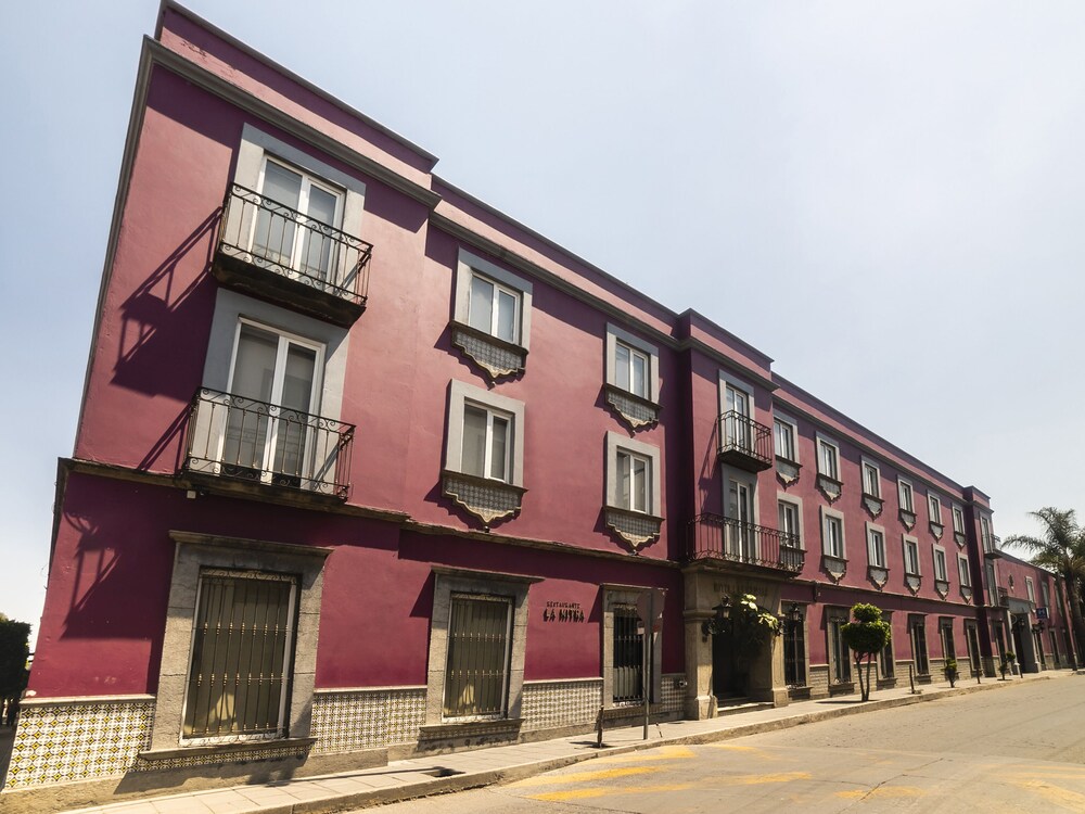 Las Iglesias by OYO Rooms