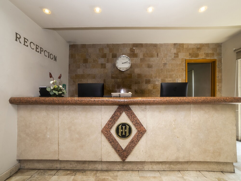 Las Iglesias by OYO Rooms