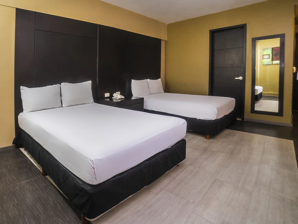 Las Iglesias by OYO Rooms