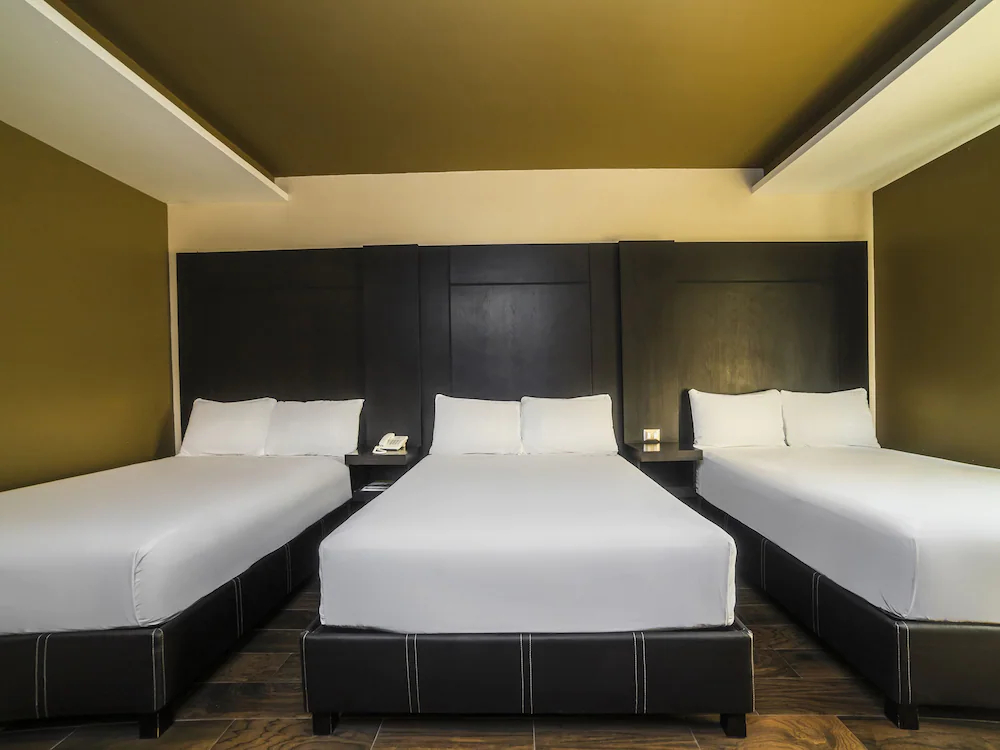 Las Iglesias by OYO Rooms