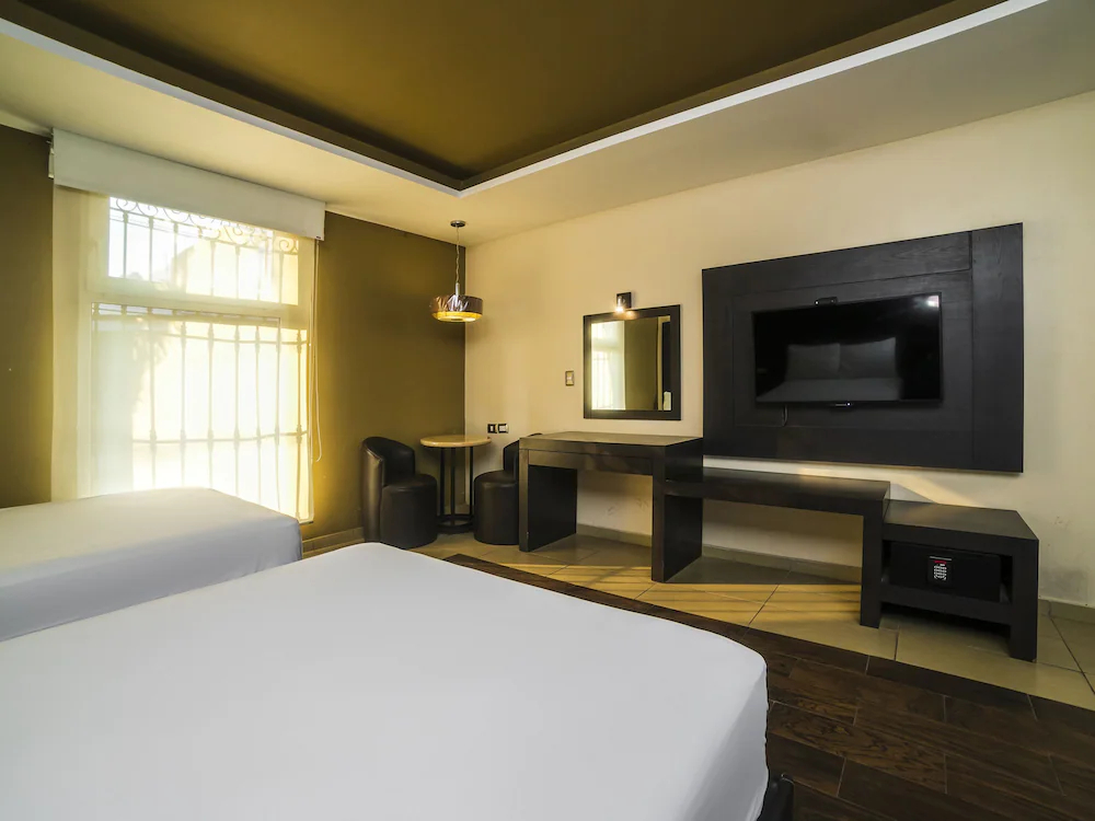 Las Iglesias by OYO Rooms